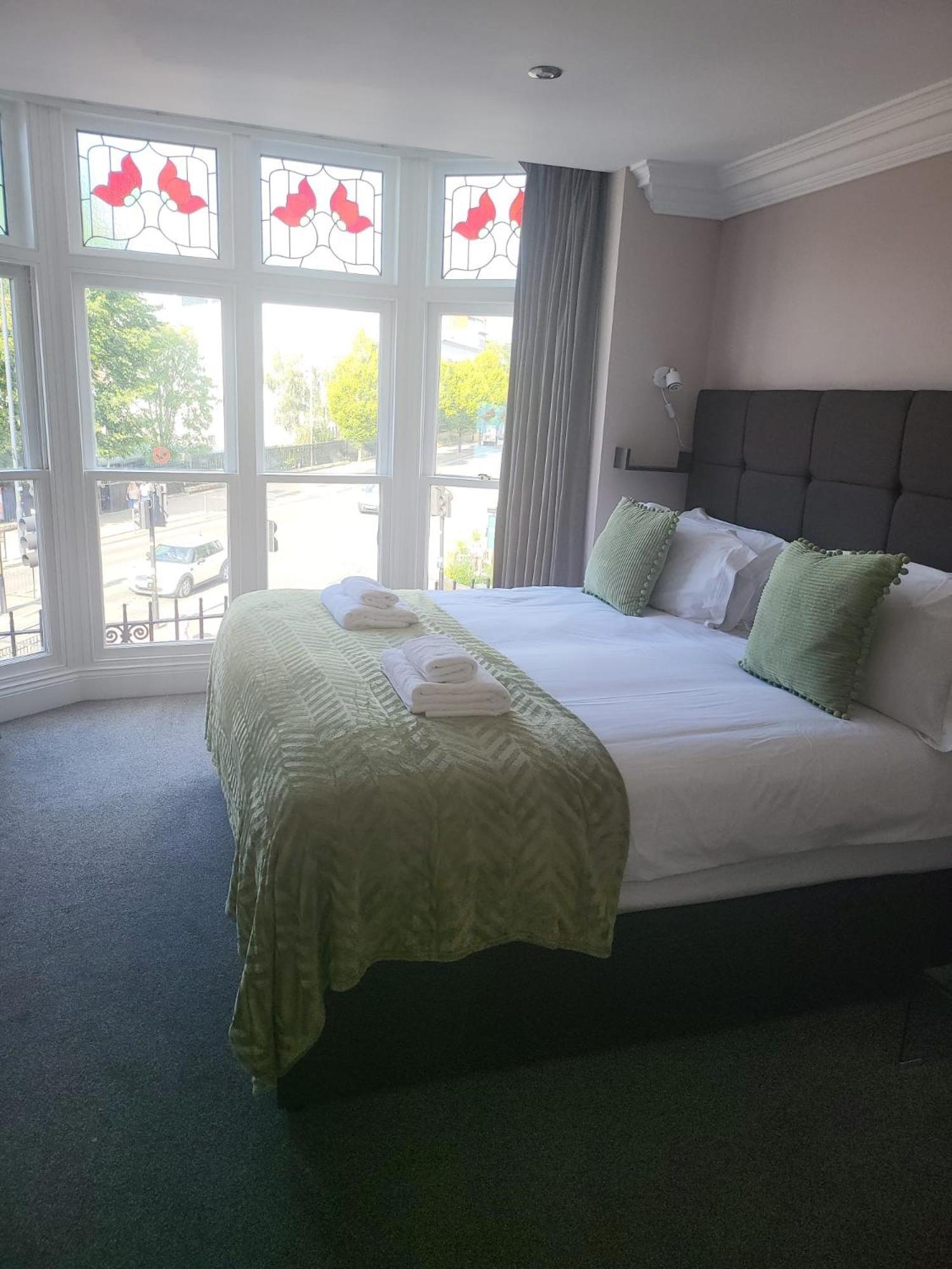 Harrogate Lifestyle Luxury Serviced Aparthotel Exterior photo