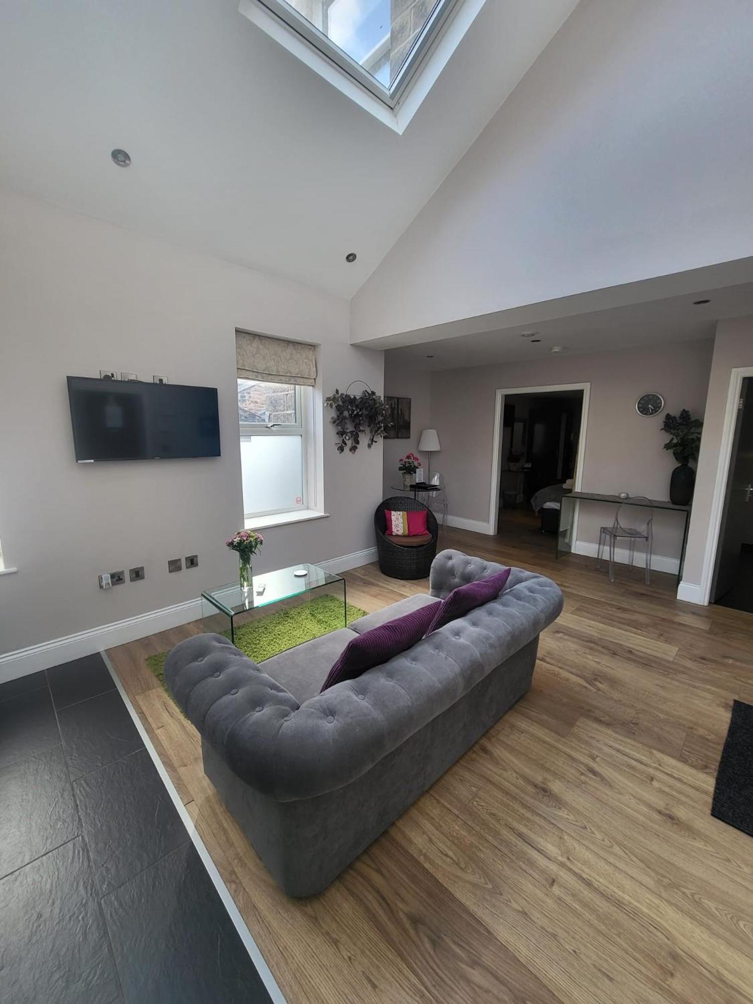 Harrogate Lifestyle Luxury Serviced Aparthotel Exterior photo