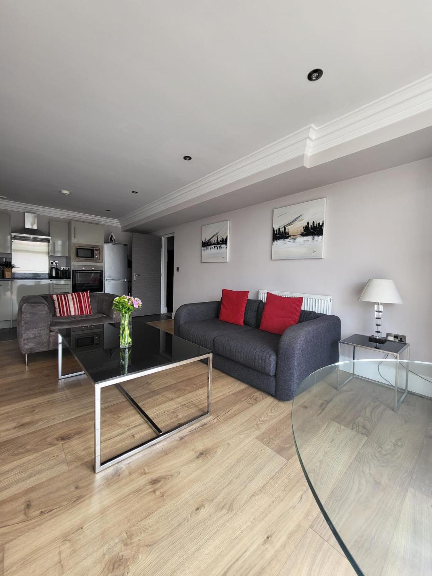 Harrogate Lifestyle Luxury Serviced Aparthotel Exterior photo