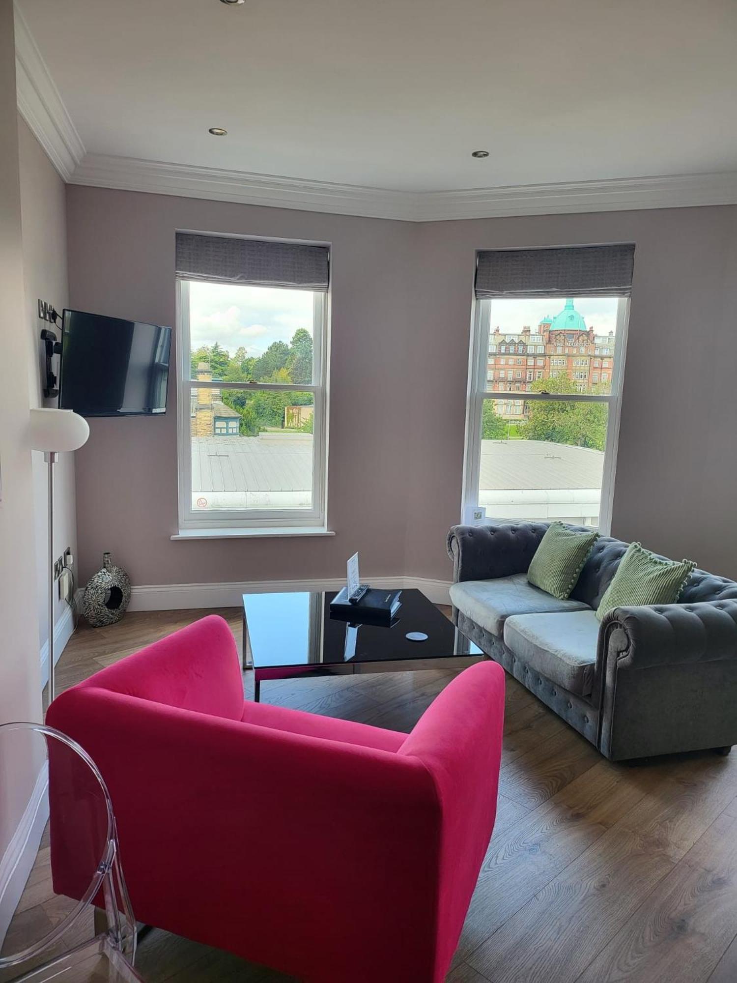 Harrogate Lifestyle Luxury Serviced Aparthotel Exterior photo